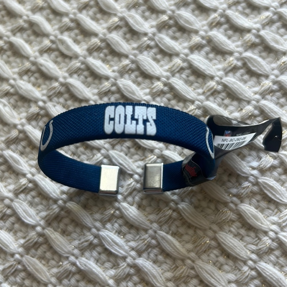 NWT NFL Indianapolis Colts Ribbon Bracelet